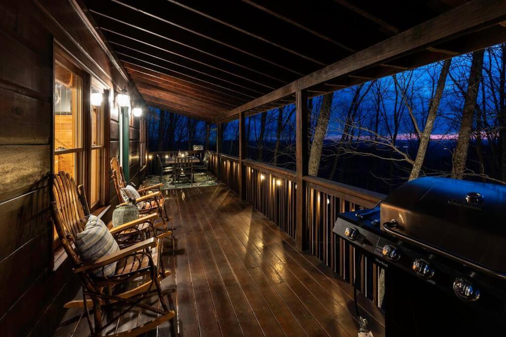 Mtn Cabin Sleeps 10 - 5 Mins To Fishing & Camping Ellijay Esterno foto