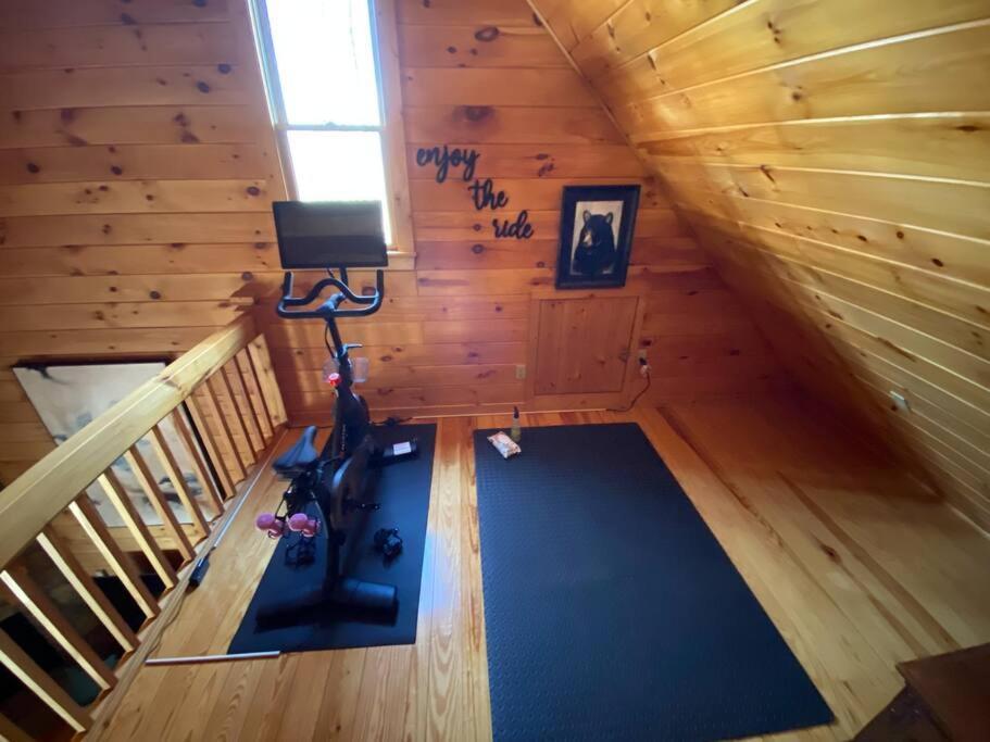 Mtn Cabin Sleeps 10 - 5 Mins To Fishing & Camping Ellijay Esterno foto