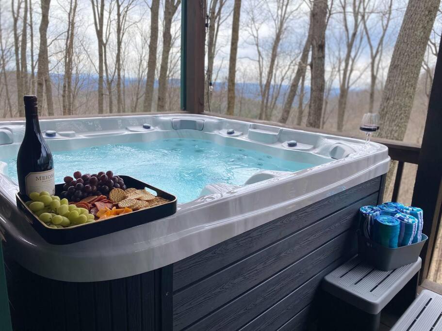 Mtn Cabin Sleeps 10 - 5 Mins To Fishing & Camping Ellijay Esterno foto