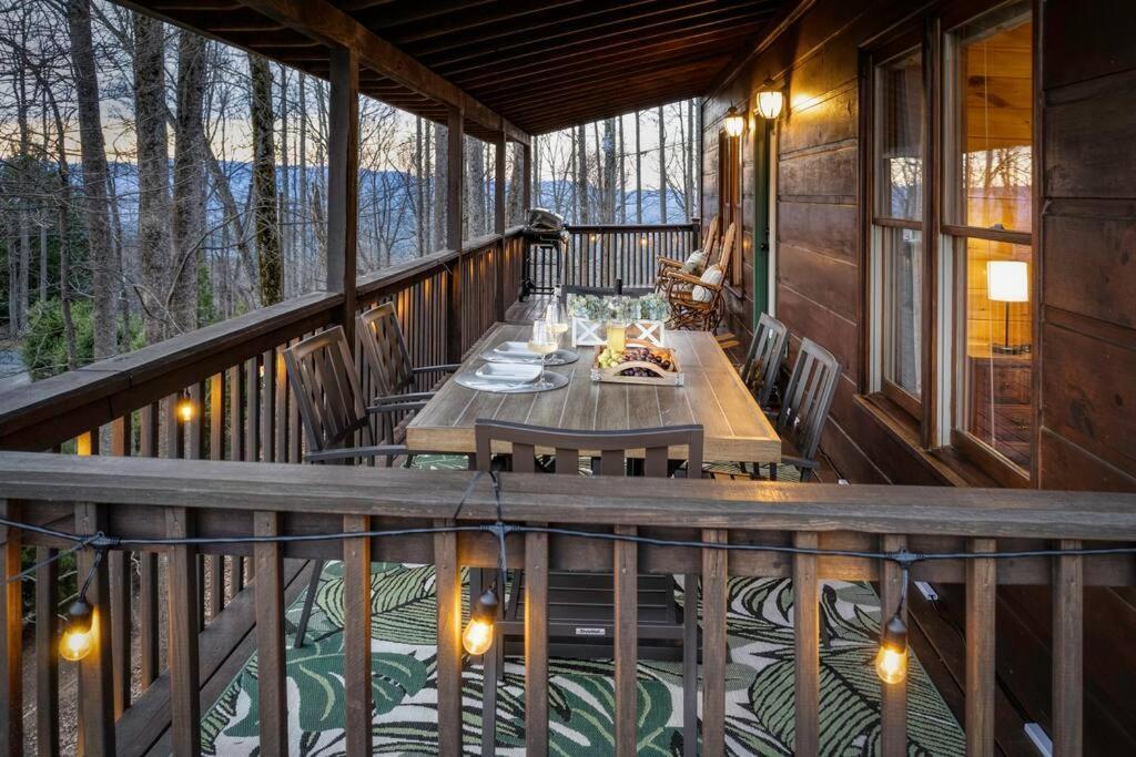 Mtn Cabin Sleeps 10 - 5 Mins To Fishing & Camping Ellijay Esterno foto