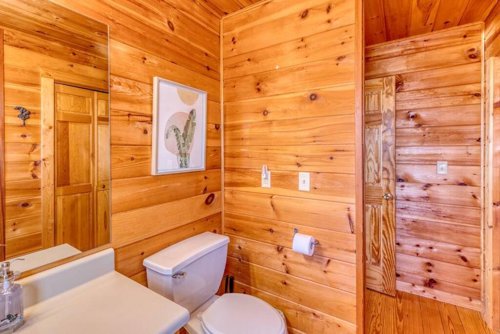 Mtn Cabin Sleeps 10 - 5 Mins To Fishing & Camping Ellijay Esterno foto